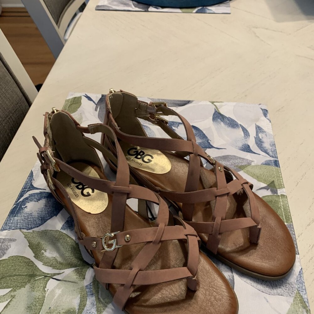 Shoes - Picture 2 of 5